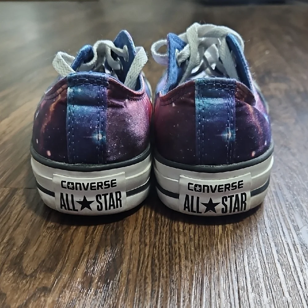 Converse All Star Galaxy Print Low Top Sneakers Womens 7 / Mens 5 Purple Space - Picture 3 of 12